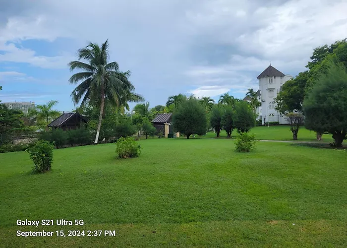 Peaceful Ambiance Awaits At Turtle Tower * Ocho Ríos
